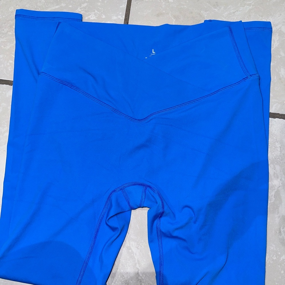 Diosa Embrace Legging Sz L Sapphire color